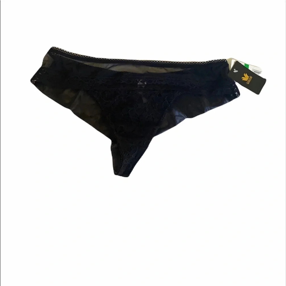 NWT Wacoal Black Lace Panties